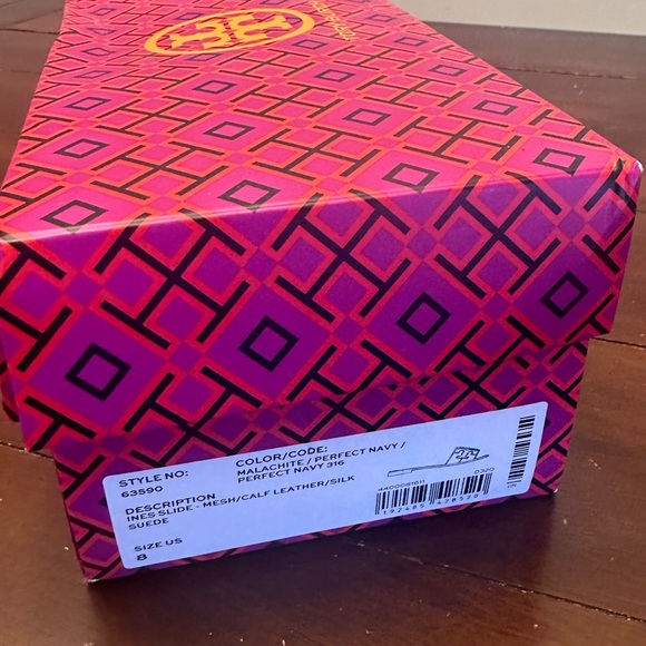 Rare Tory Burch Ines stitched logo slides - Picture 5 of 6